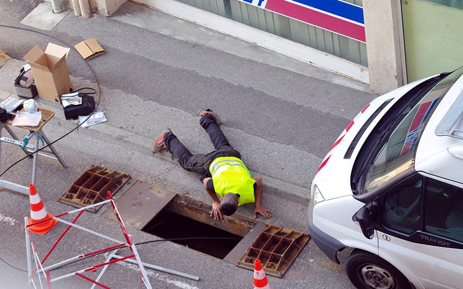 tarif débouchage canalisation Châteaufort